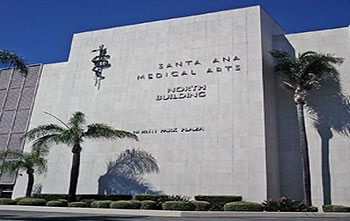 <b>Santa Ana,</b> 92701