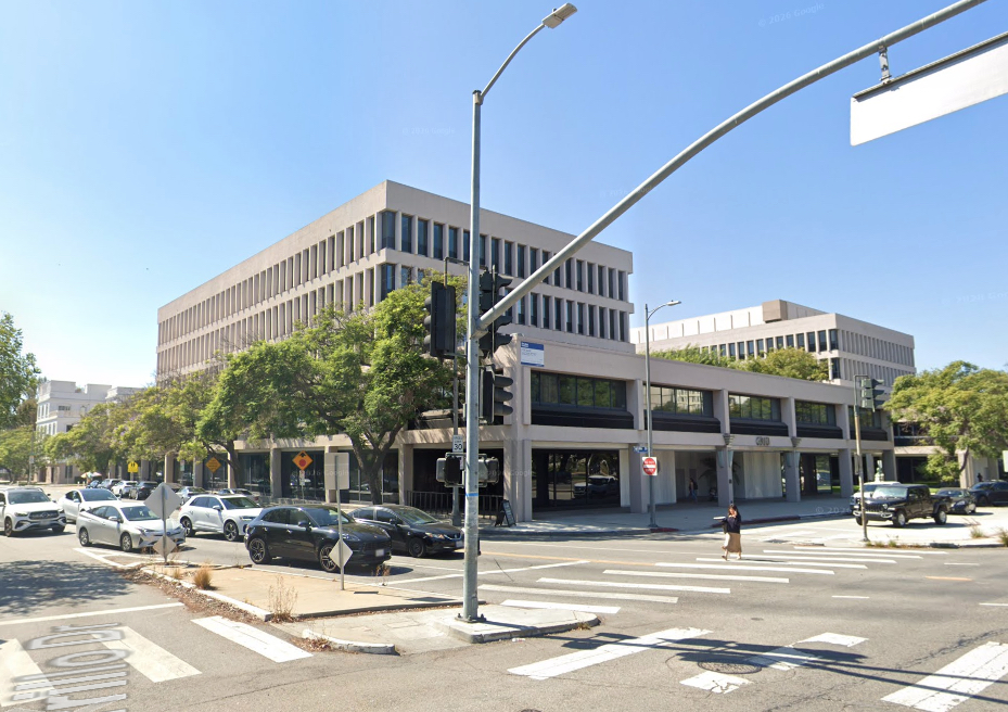 <b>Los Angeles,</b> 90048